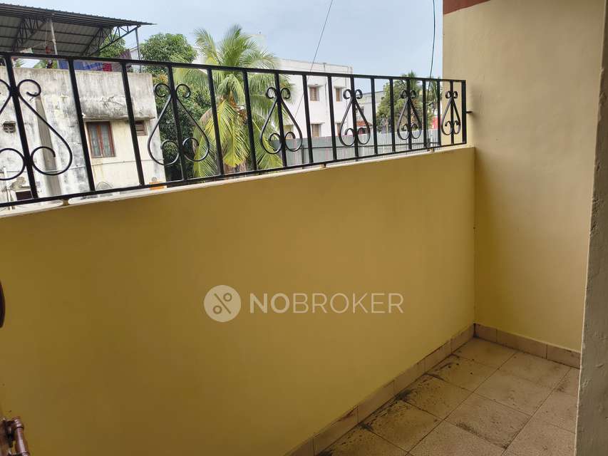 2 BHK Flat In Thamarai Flat Vijayam Homes For Sale  In Moulivakkam