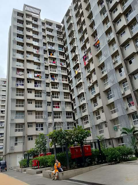 1 BHK Flat In Mahindra Happinest For Sale  In Kalyan West