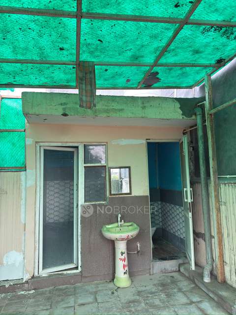 Office Space in Chhaprauli Bangar, Noida for Rent 