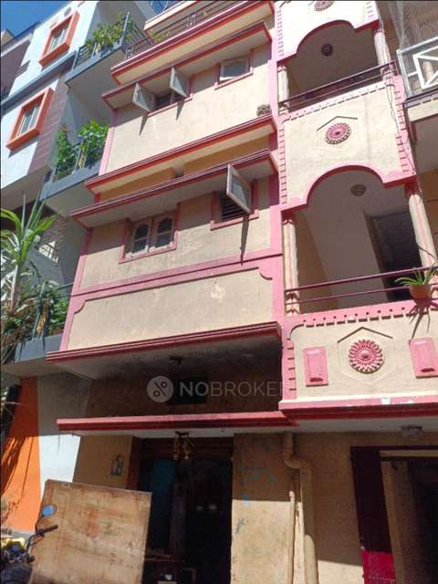 4+ BHK Flat For Sale  In Kamakshipalya