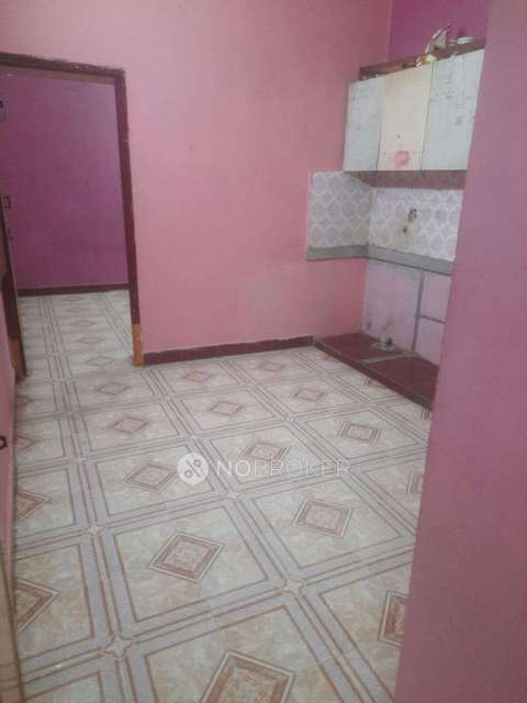 Godown/Warehouse in Sithalapakkam, Chennai for Rent 