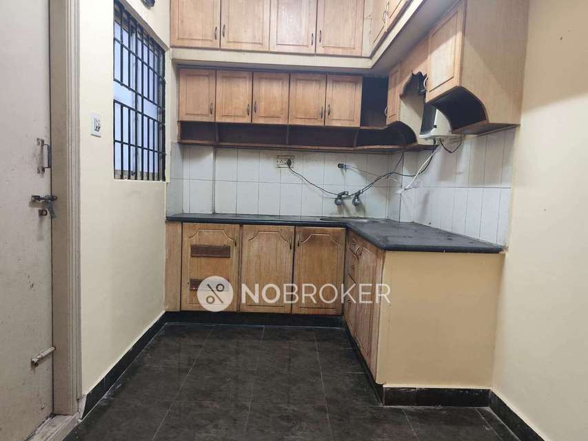 3 BHK Flat In Gayathri Enclave For Sale  In Banaswadi