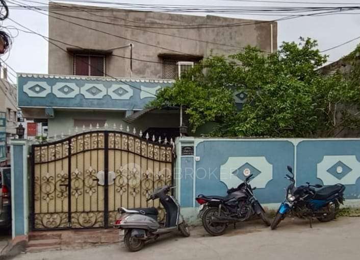 4+ BHK House For Sale  In Chandrayangutta