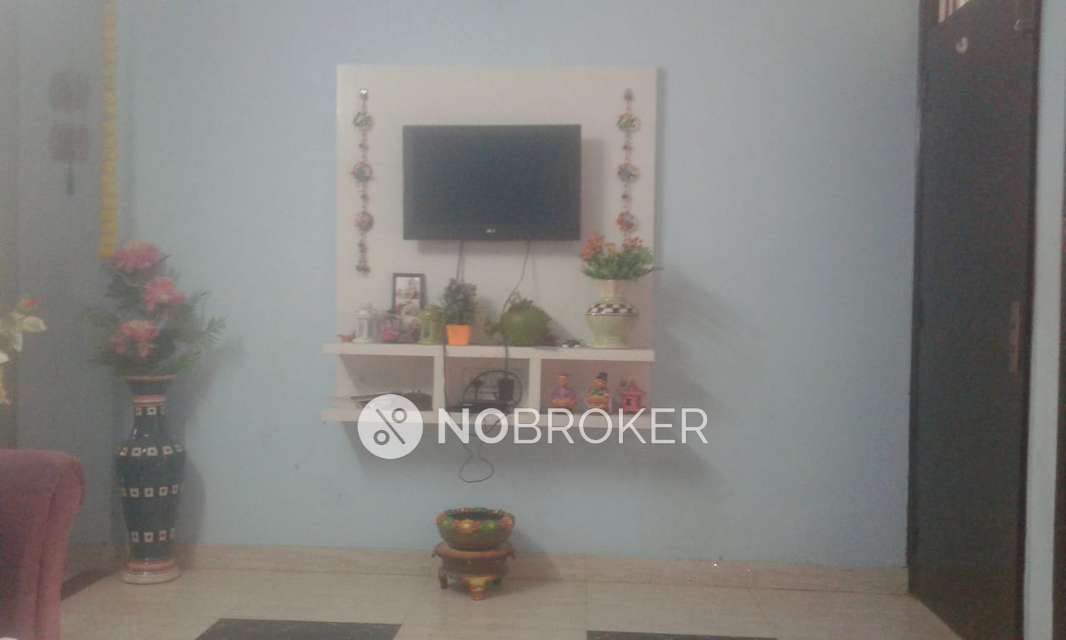 2 BHK Flat For Sale  In Krishna Nagar