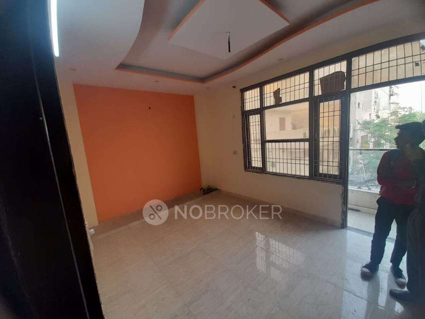 2 BHK Flat For Sale  In Krishna Nagar