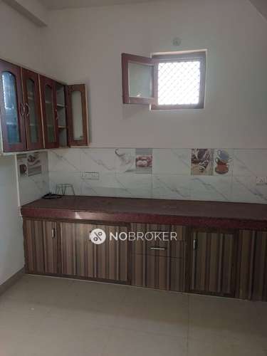 4+ BHK Flat for Rent  In Sector 17
