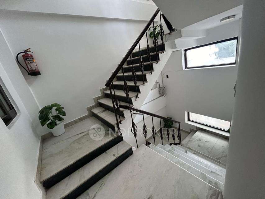 PG for Girls in Kamla Nagar