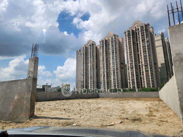 Godown/Warehouse in Zeta I, Greater Noida for Rent 