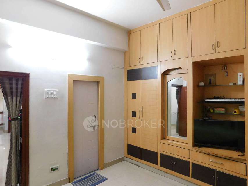3 BHK Flat In Sree Towers For Sale  In Sree Towers