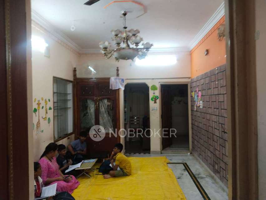 2 BHK House for Rent  In Saraswathi Nagar, Vijaya Nagar