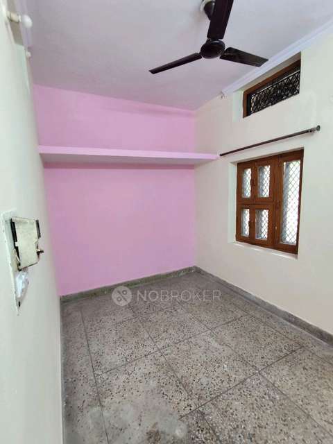 2 BHK House for Rent  In Y-152, Block Y, Sector 12, Noida, Uttar Pradesh 201301, India