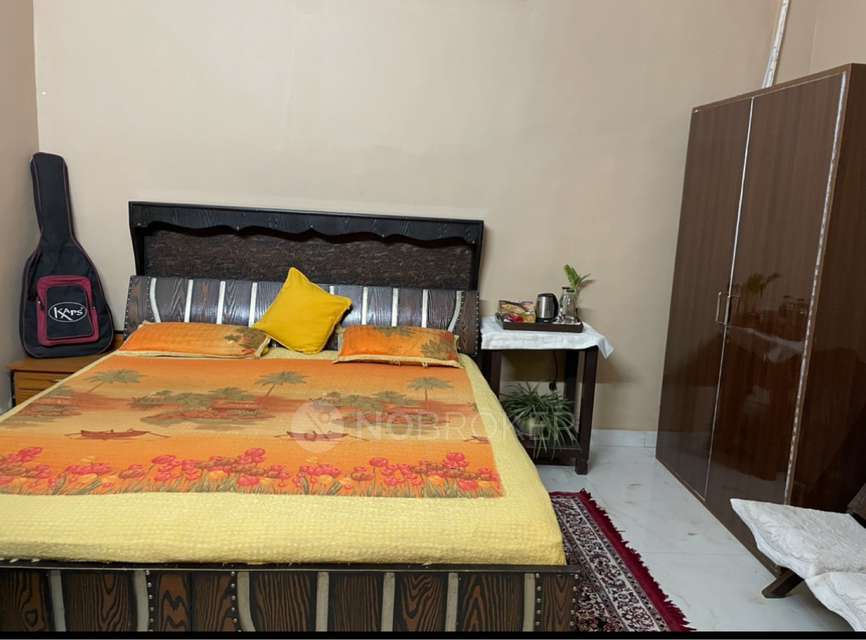 PG for Girls in Dwarka