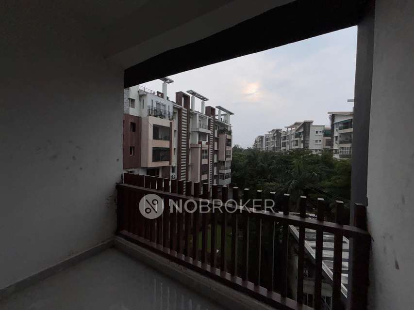 3 BHK Flat In Crystal Builders & Developers For Sale  In Yapral