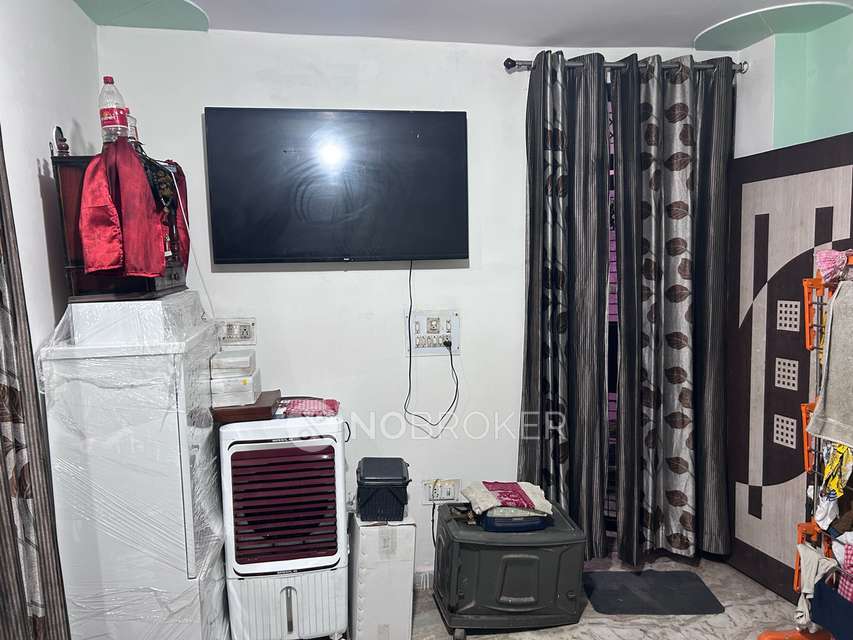 1 BHK Flat In Ram Janta Apparment For Sale  In Hastsal