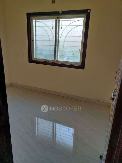 1 RK Flat In Laxmi Niwas  for Rent  In Phursungi