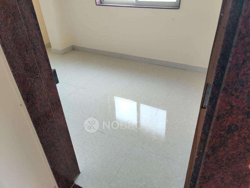 1 RK Flat In Laxmi Niwas  for Rent  In Phursungi