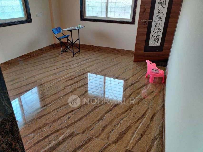 1 RK Flat In Laxmi Niwas  for Rent  In Phursungi