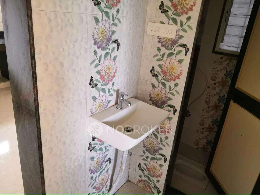 1 RK Flat In Laxmi Niwas  for Rent  In Phursungi