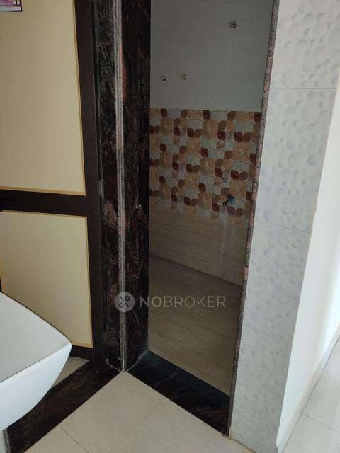 1 RK Flat In Laxmi Niwas  for Rent  In Phursungi