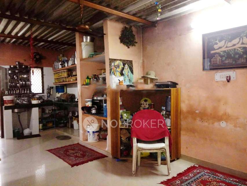 3 BHK Flat In Standalone Building  For Sale  In Karam Pura 