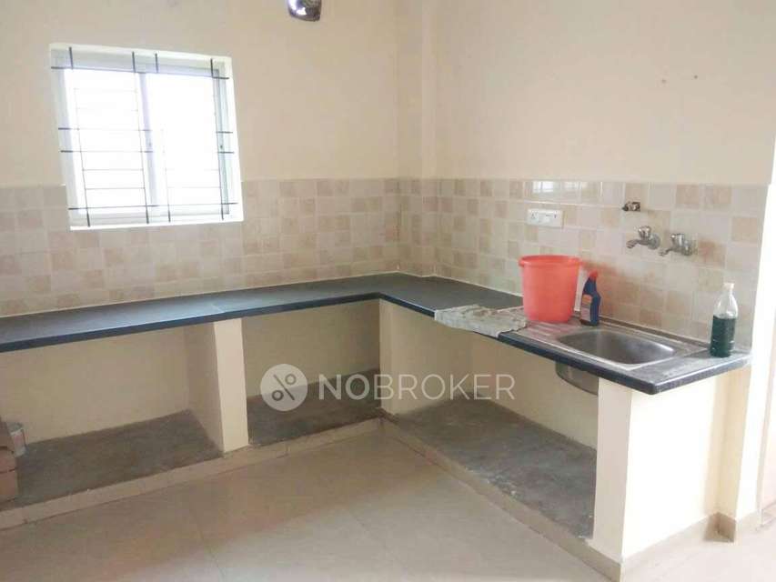 3 BHK Flat In Woodrose Apartment For Sale  In Talaghattapura