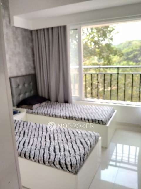 2 BHK Flat In Silver Park For Sale  In Mulund West