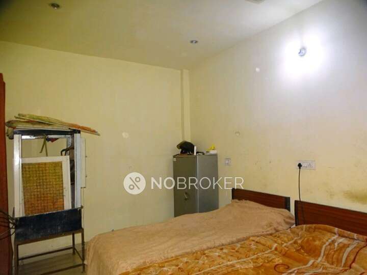 PG for Boys in Sector 15a