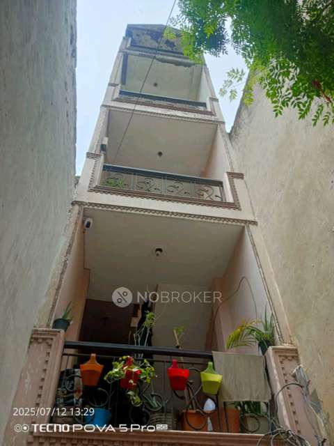 2 BHK Flat In Hari Mandir For Sale  In Block A, New Industrial Twp 5, New Industrial Township