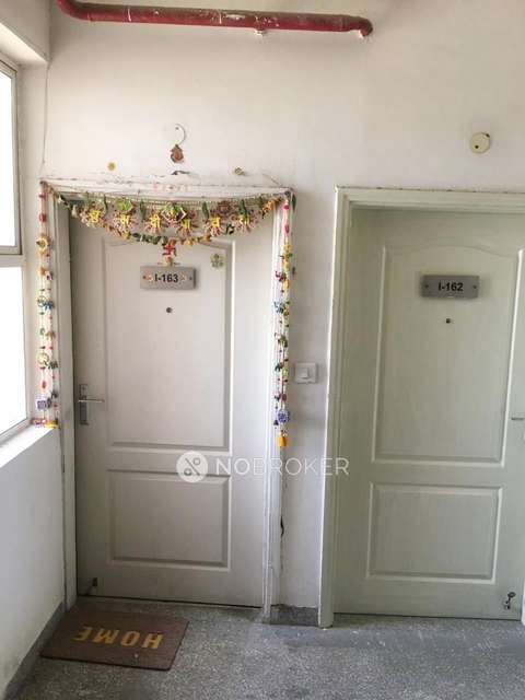 2 BHK Flat In Raheja Vedaanta For Sale  In Sector-108
