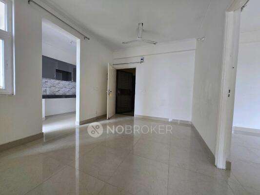 2 BHK Flat In Ajnara Le Garden For Sale  In Sector 16