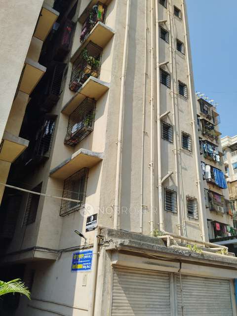 1 RK Flat In Veer Hanuman Chs for Rent  In Andheri East