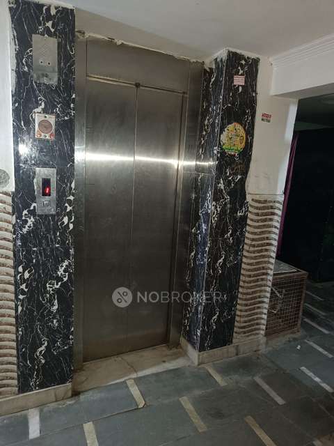 3 BHK Flat In Apartment For Sale  In Vijay Vihar