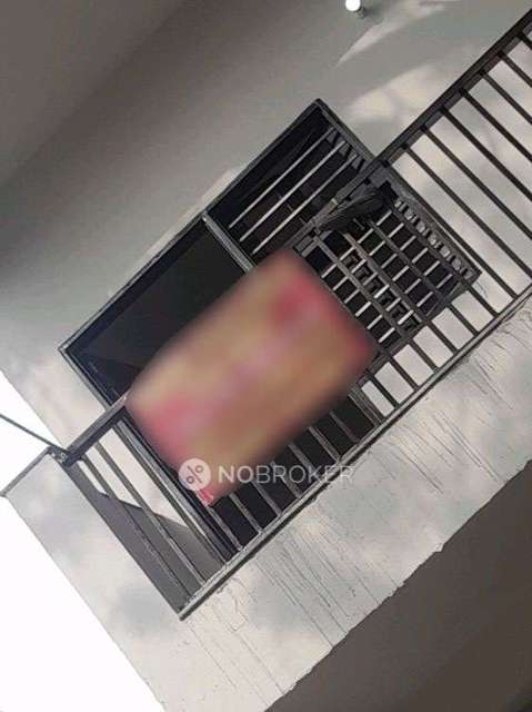 1 BHK Flat for Rent  In Sector 18