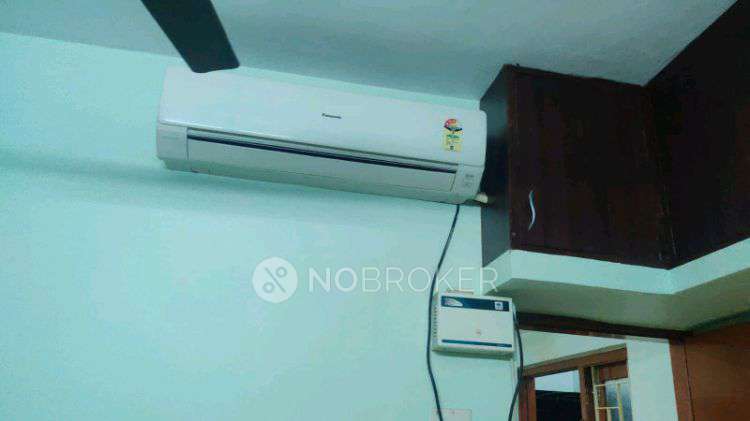 2 BHK Flat In Vishnu Flats For Sale  In Kodambakkam