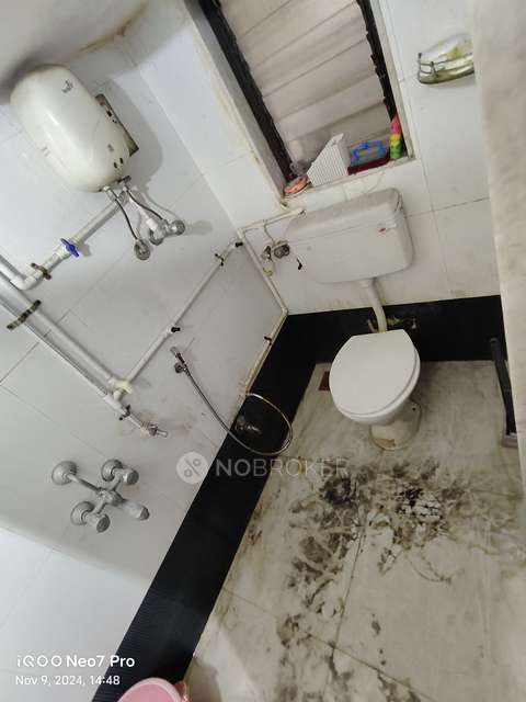 2 BHK Flat In Kanchan Pushp Society For Sale  In Thane West