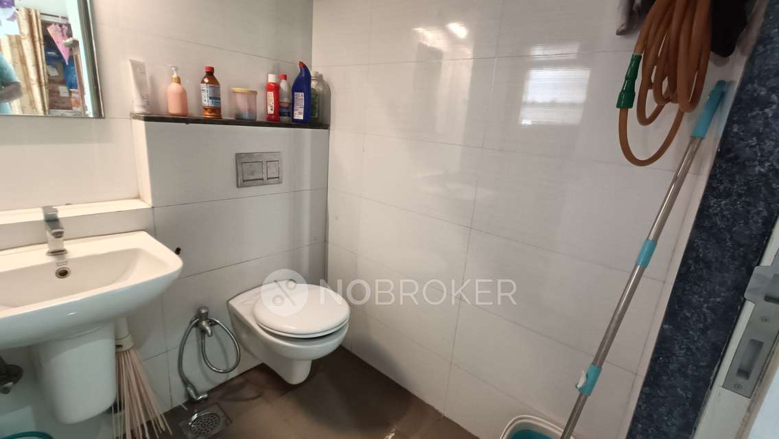 2 BHK Flat In Rustomjee Aurelia For Sale  In Thane West