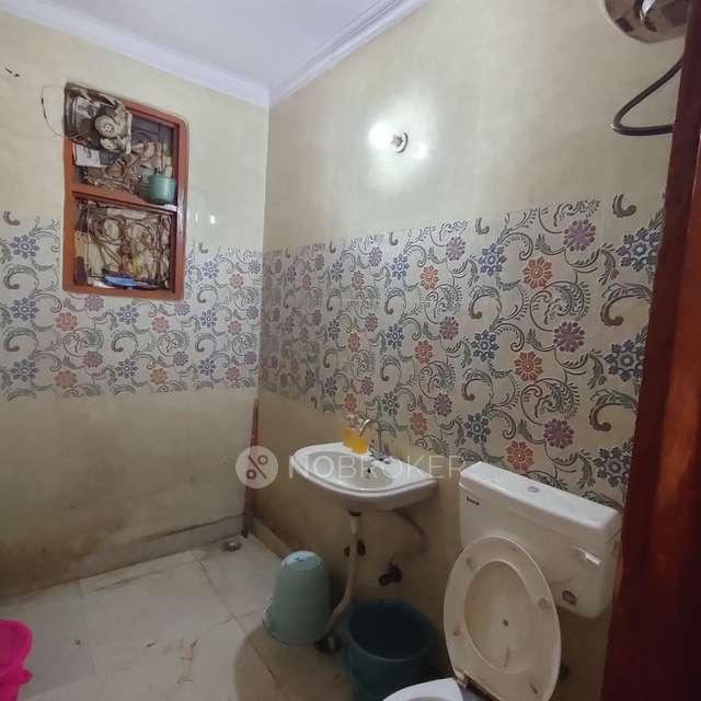 3 BHK Flat For Sale  In West Patel Nagar