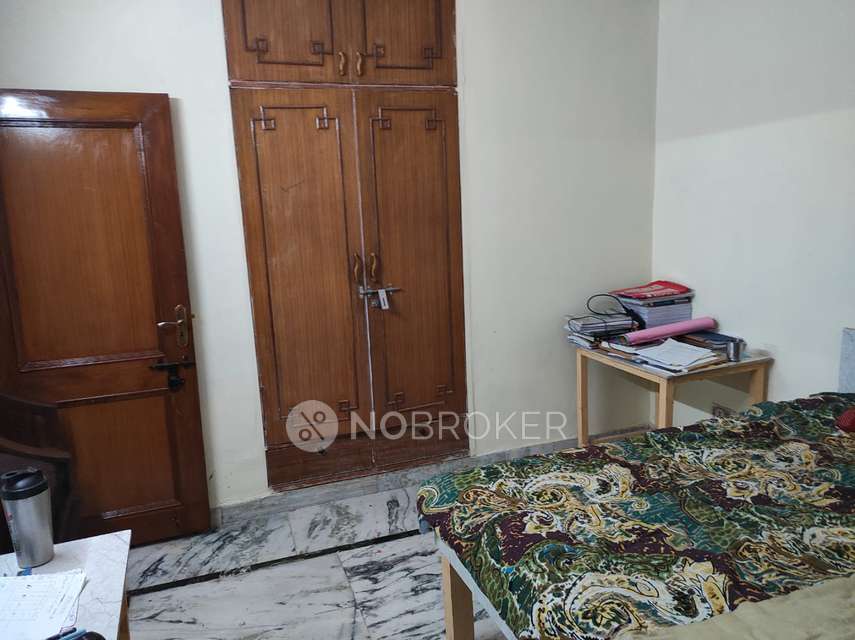 3 BHK Flat For Sale  In West Patel Nagar