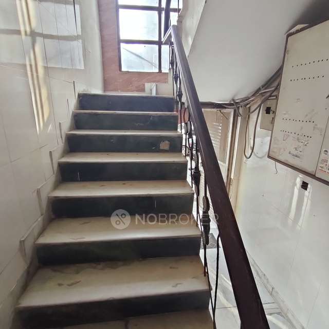 3 BHK Flat For Sale  In West Patel Nagar