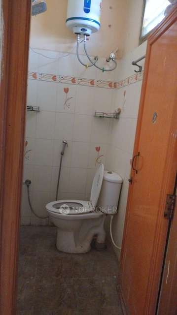 2 BHK Flat In Srinivasa Residency  For Sale  In Chanda Nagar