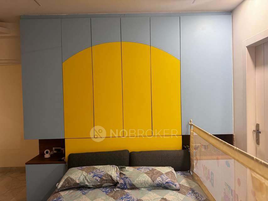 4 BHK Flat In Tulip Violet For Sale  In Tulip Violet