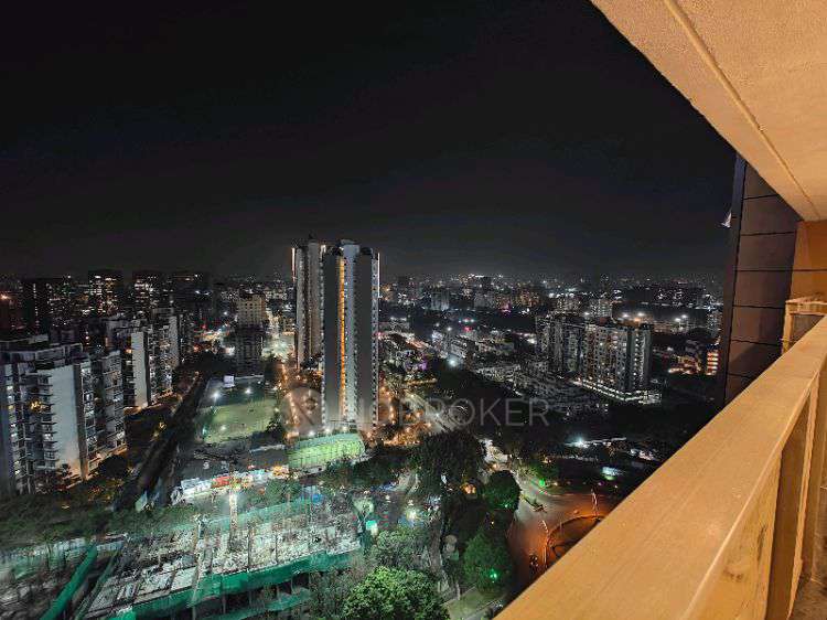 1 BHK Flat In Amanora Gateway Tower 100 for Rent  In Tower 100, Gateway Towers