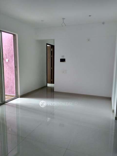2 BHK Flat In Kohinoor Tinsel Town For Sale  In Hinjawadi