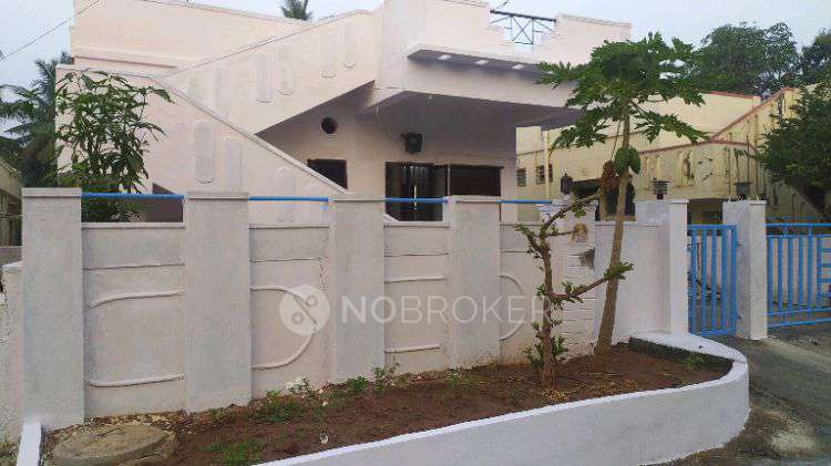 2 BHK House For Sale In Majeedpur