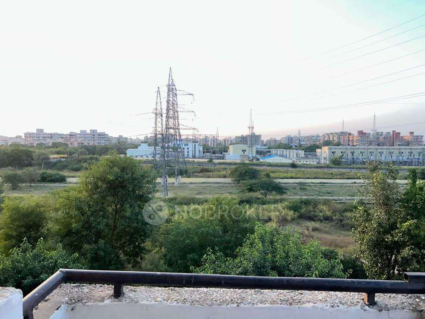 3 BHK Flat In Management Apartments For Sale  In Delhi