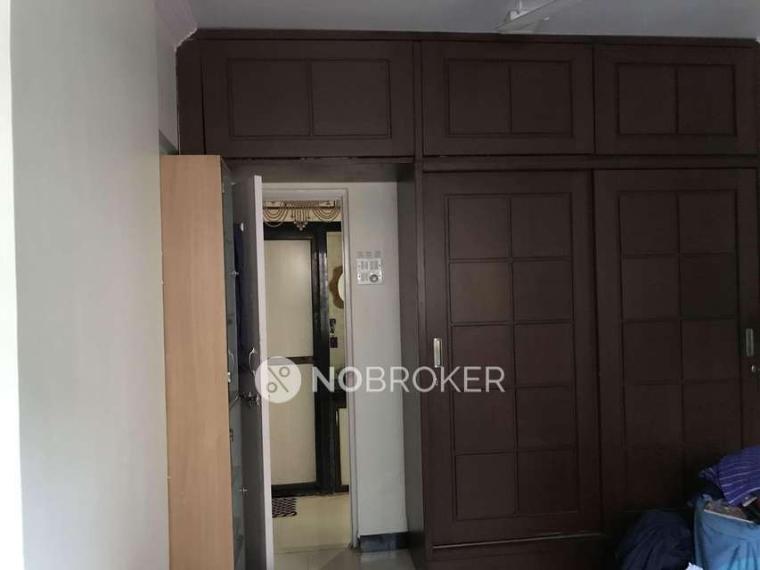 2 BHK Flat In Keshav Shristi Chs For Sale  In Malad West