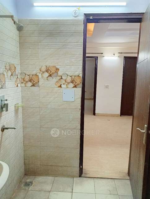 3 BHK Flat In Standalone Buildling  For Sale  In  Rajendra Nagar