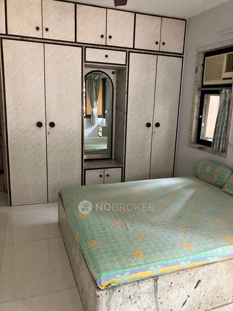 2 BHK Flat In Sahil Society For Sale  In Vile Parle East