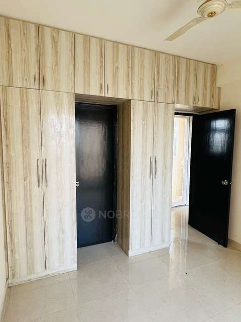 2 BHK Flat In Signature The Serenas, Sohna for Rent  In Sohna