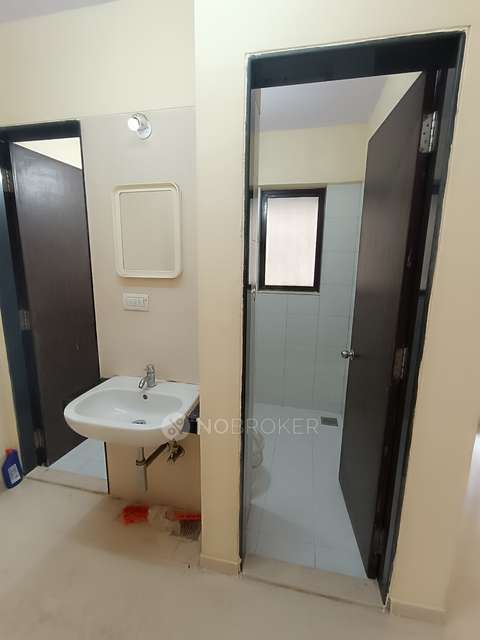 1 BHK Flat In Lodha Casa Essenza For Sale  In Dahisar East